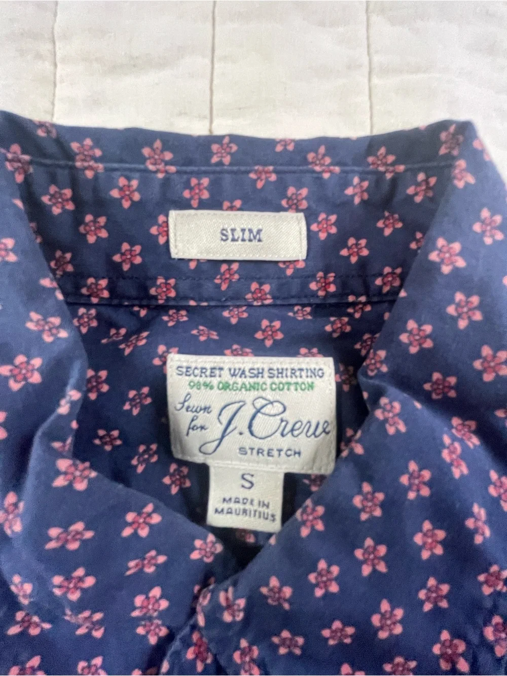J. Crew Navy Button-Down Shirt with Pink Floral Print Mens Small